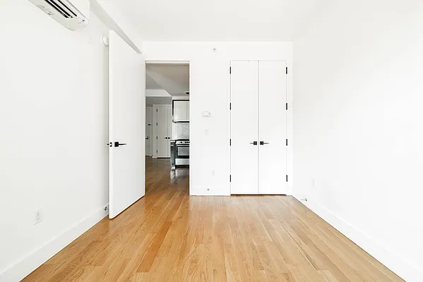 Rented by Twin Group | media 12