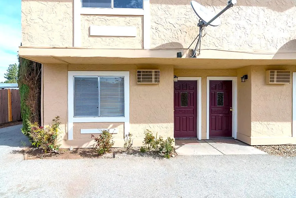 6755 Filbro Drive Unit D - Unit D — Photo 3