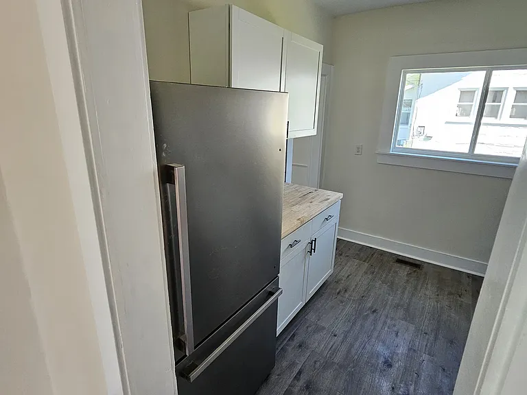 329 Belleaire Ave — Photo 12