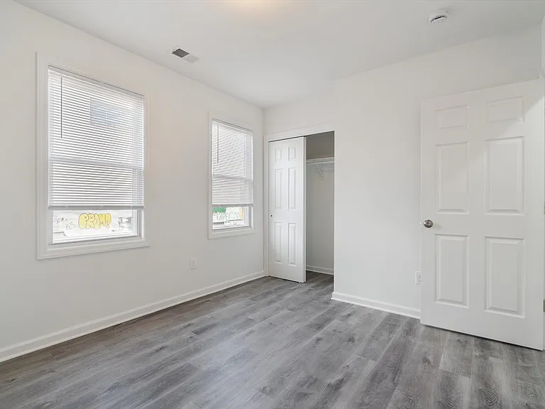 146 Nassau St #33 — Photo 13