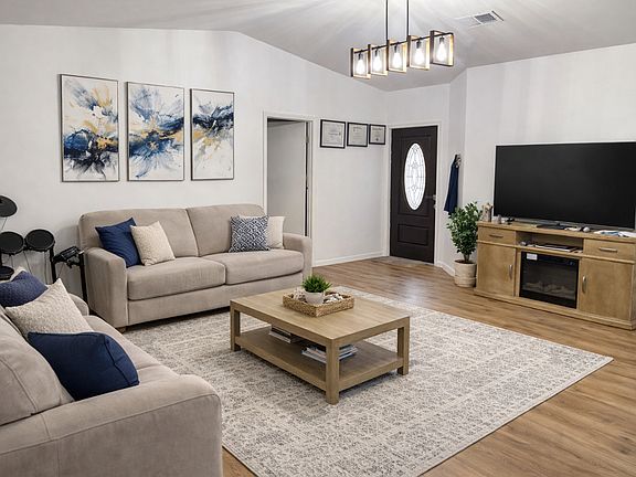 4th image of 9821 W Elm Ln
