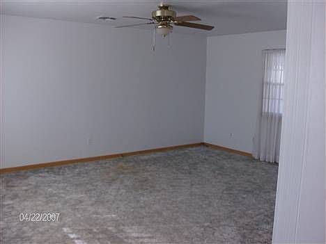 3rd image of 117 W Cherry St
