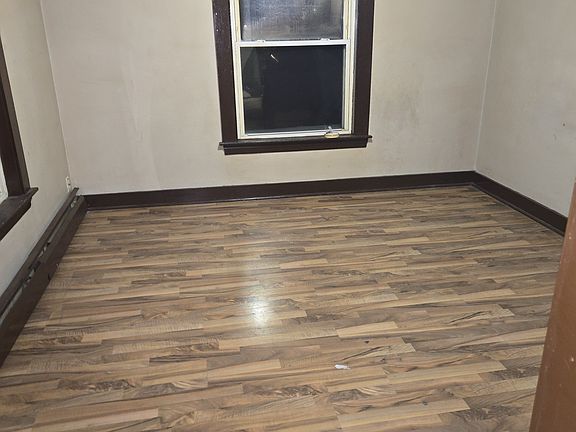 2nd image of 323 Cumberland St #11524352