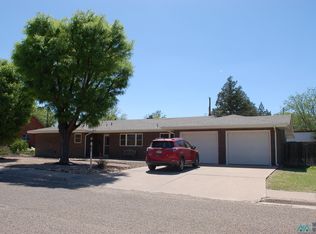 208 Kansas Dr, Portales, NM 88130