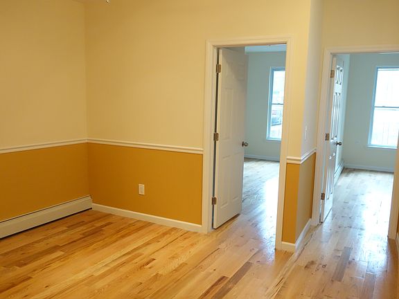 5th image of 3524 Barnes Ave