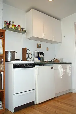 Rented by Tower Brokerage | media 37