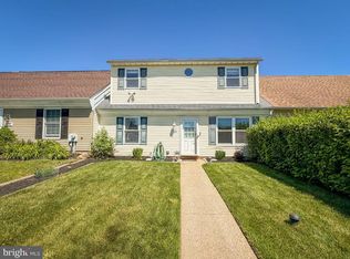 5710 Dunbar Ct, Bensalem, PA 19020
