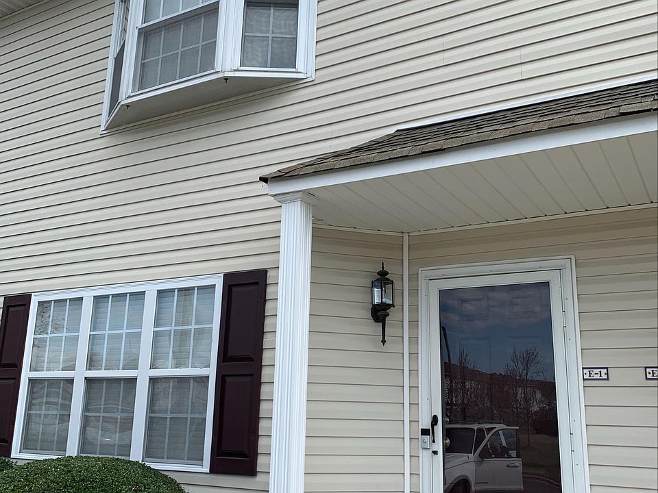1st image of 3817 E Vancroft Circle #E1