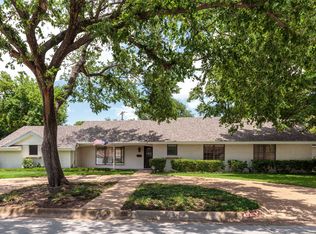 4332 Bilglade Rd, Fort Worth, TX 76109