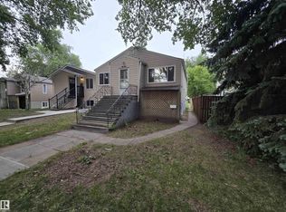 11905 70th St NW, Edmonton, AB T5B 1V1