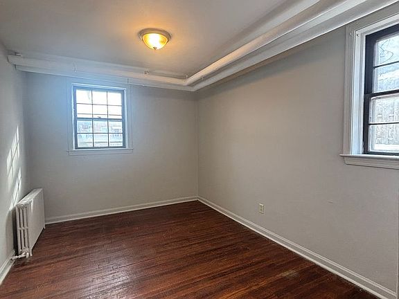 3rd image of 19351 Lakeshore Blvd #1