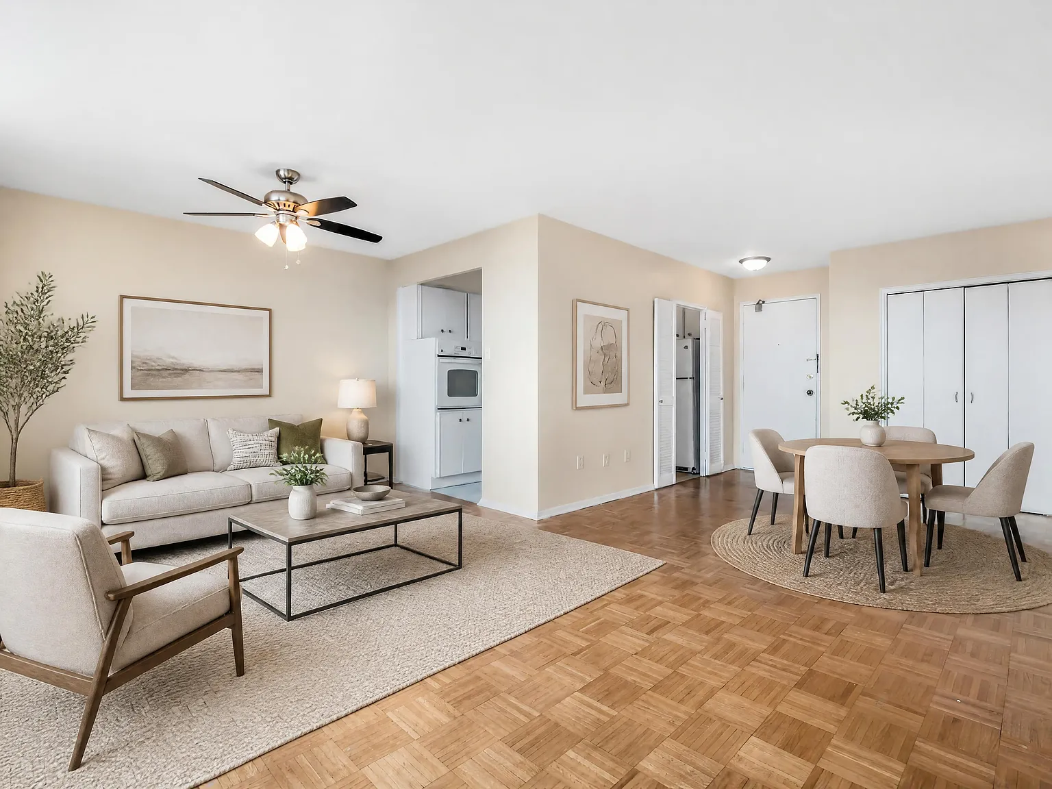 3801 Riverside Drive East — Photo 2
