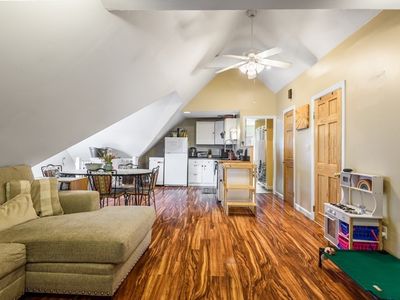 233 Elm St #3, Amesbury, MA, 01913