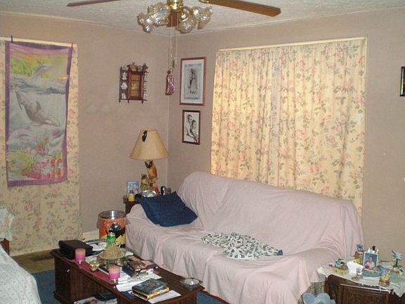 4th image of 1867 Chesterfield Dr