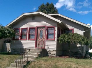1916 W 9th St, Muncie, IN 47302