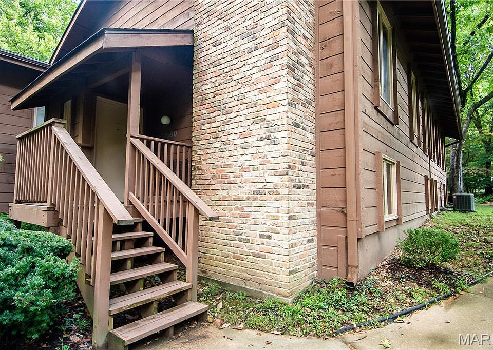 1st image of 1590 Autumn Leaf Dr