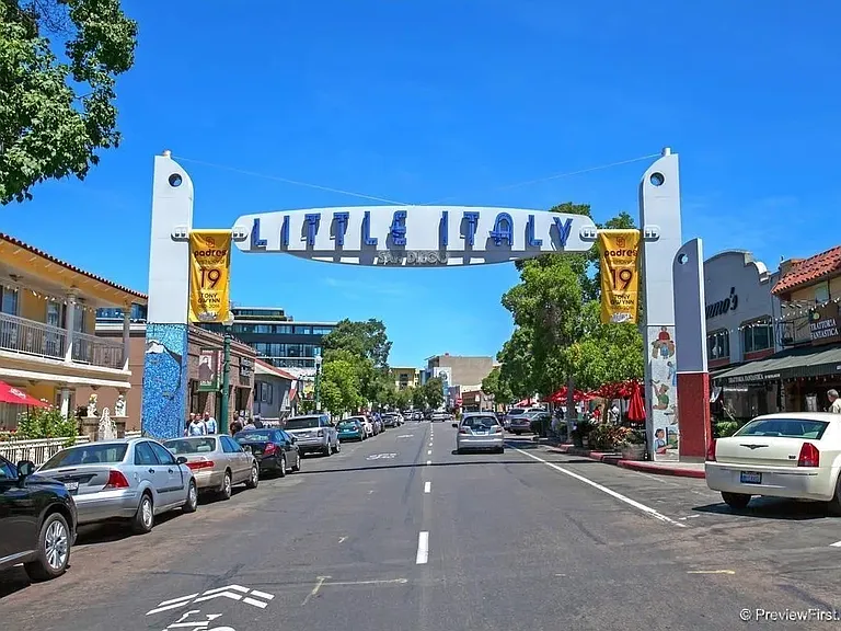 1240 India St #911 — Photo 1