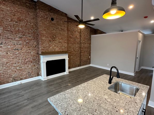 295 Lark St UNIT 2