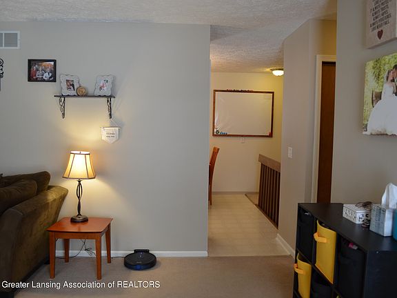 5th image of 1564 Jacqueline Dr