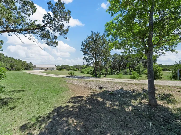 1571 Highland Park Way — Photo 4