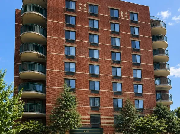 42-22 Union Street #2B, Flushing, NY 11355