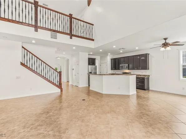 2664 Brightside Ct, Cape Coral, FL 33991