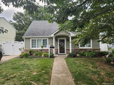 2453 Hull Avenue, Bellmore, NY, 11710