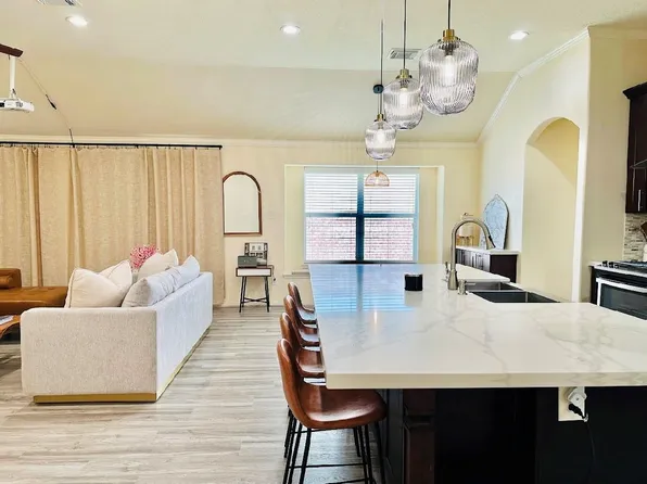1711 Kessler Park Ct, Houston, TX 77047
