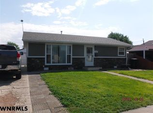 1413 16th Ave, Scottsbluff, NE 69361