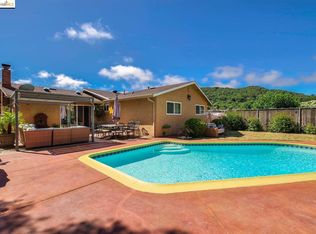 2475 Wright Ave, Pinole, CA 94564