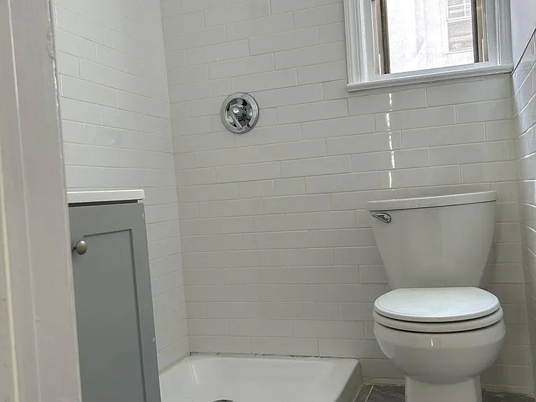 36 Portland Ave #2 — Photo 11