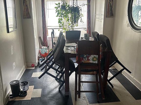 2nd image of 1932 W 65th Ave