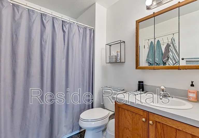 1637 Talon Dr #1 — Photo 13