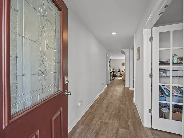 502 Dakota Ave — Photo 15