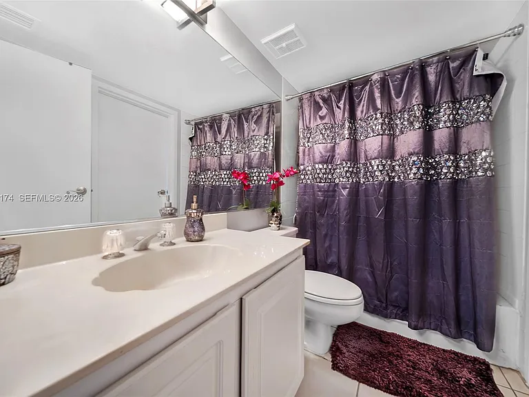 7601 E Treasure Dr #1802 — Photo 22