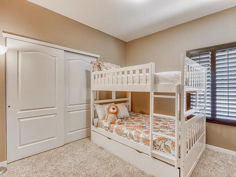 14311 E Cave Ave — Photo 27