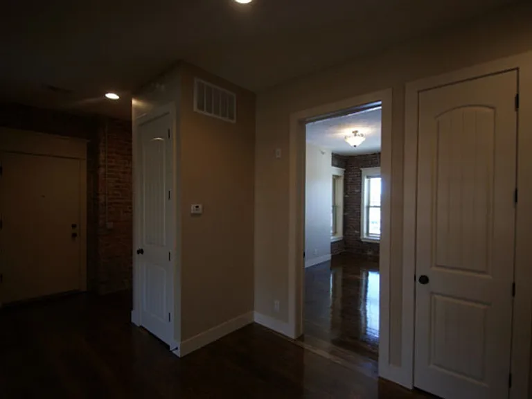 2934 Leavenworth St — Photo 53