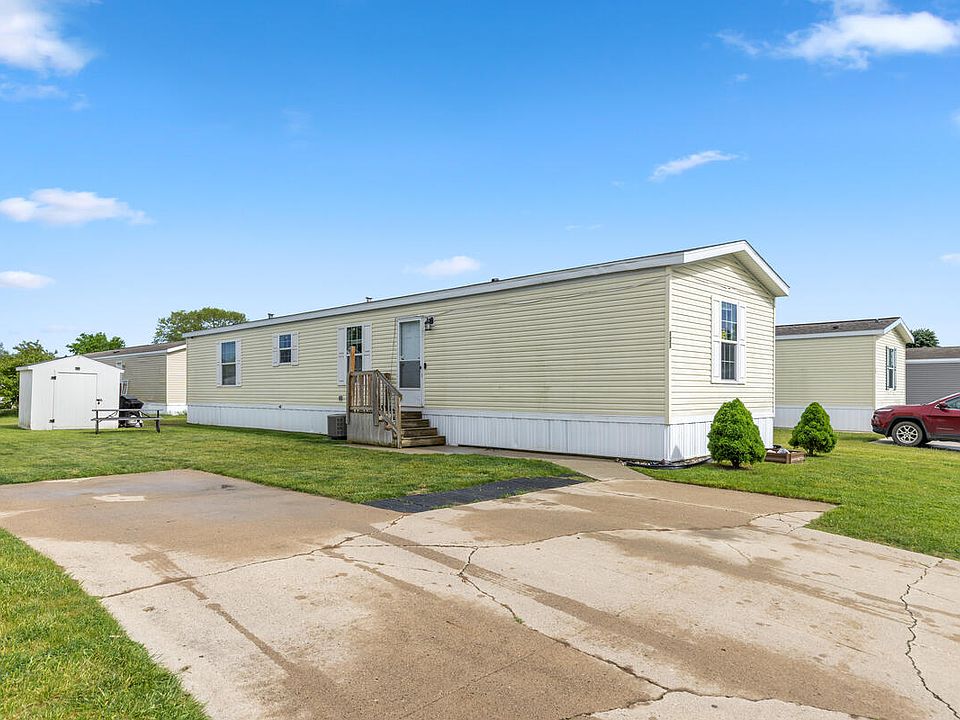 1st image of 360 E Tuttle Rd Lot 121