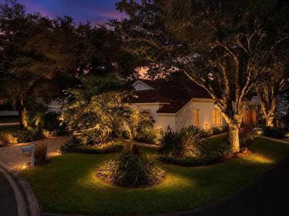 5204 Green Forest Ct, Tampa, FL 33647