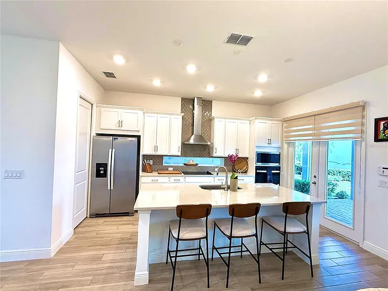 9922 Rodbell St — Photo 16