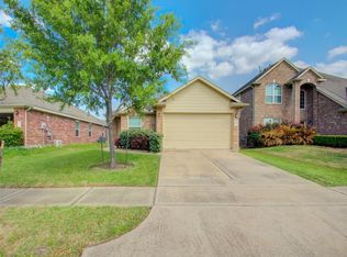 11823 Green Colling Park Dr, Houston, TX 77047