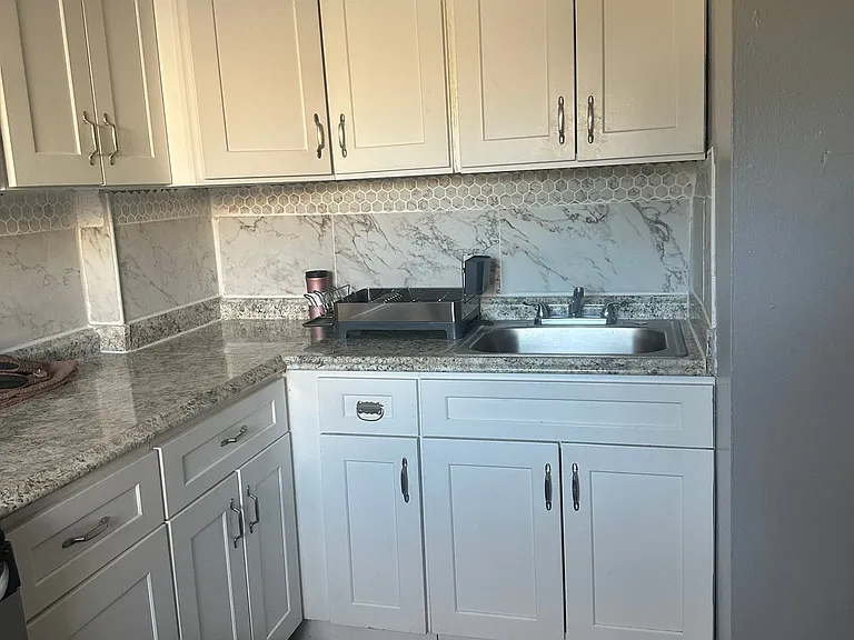 15 Essen Dr — Photo 8