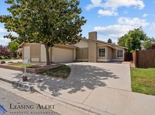 25769 Quilla Rd, Santa Clarita, CA 91355
