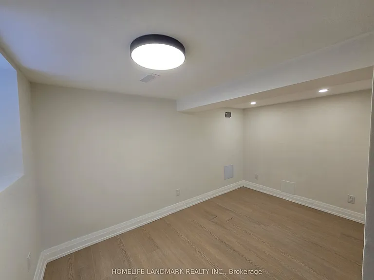9 Alton Ave — Photo 6