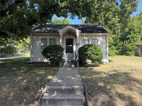 227 B St SW, Ardmore, OK 73401