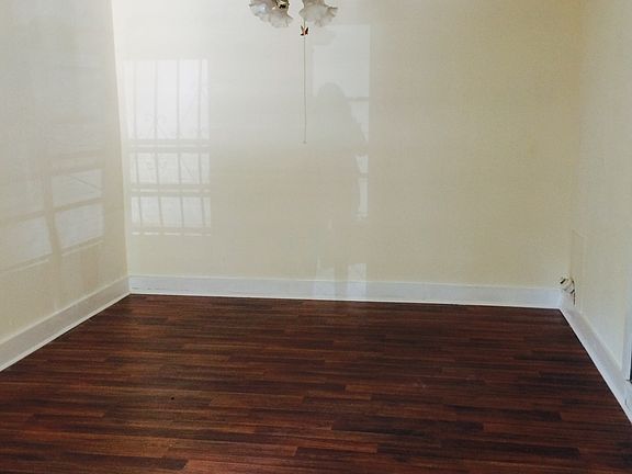 5th image of 131 Lillita Ct