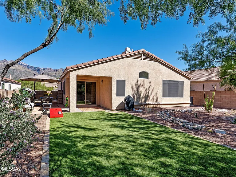4906 N Sabino Gulch Ct — Photo 24