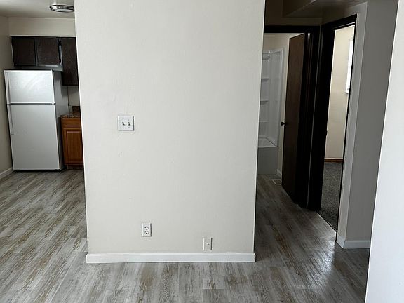 3rd image of 3112 W Lake Ave #C