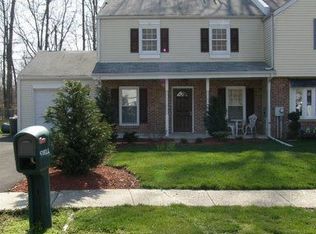 67 Flame Dr, Langhorne, PA 19047