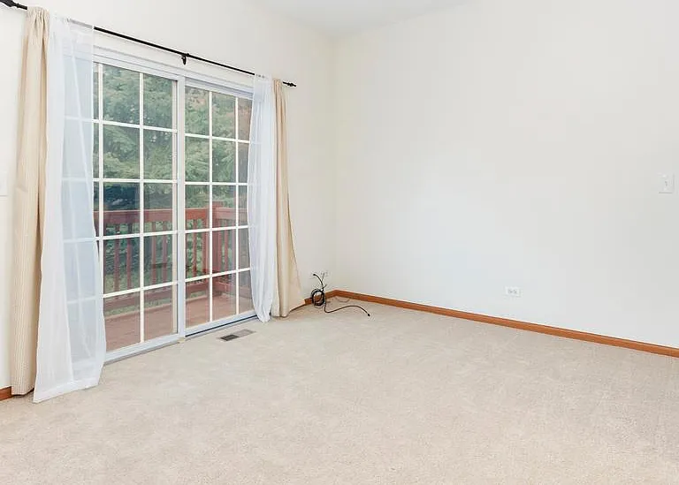 2285 Hudson Cir #2285 — Photo 5